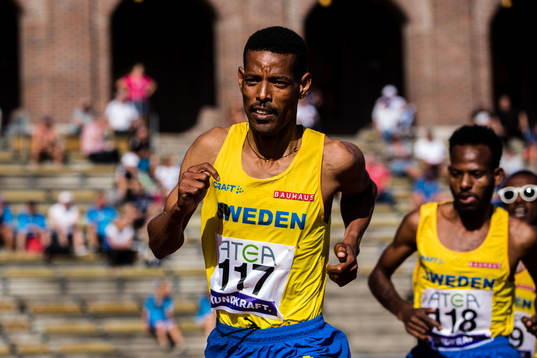 Abraha men's 10000m