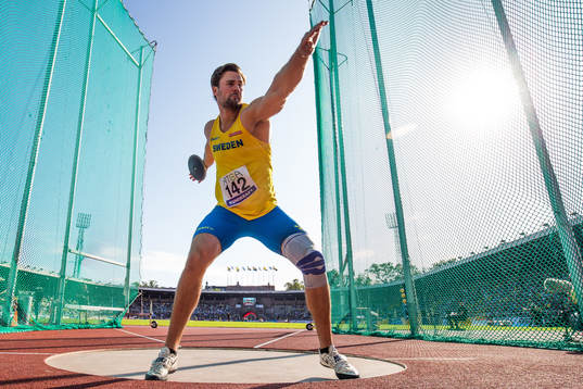 Simon Pettersson of Sweden in the men's discus throw