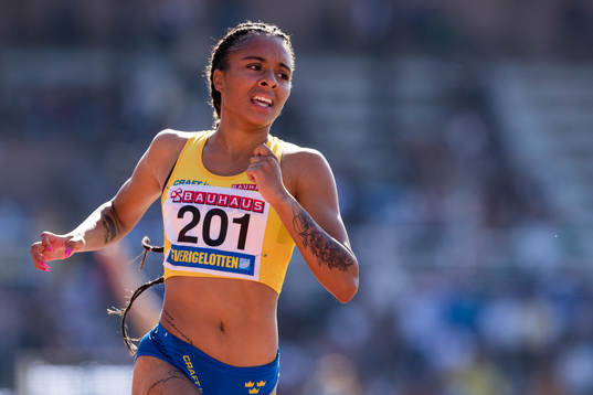 Irene Ekelund of Sweden in the women's 200m