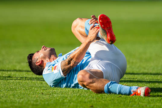 Malmö FFs Behrang Safari har ont