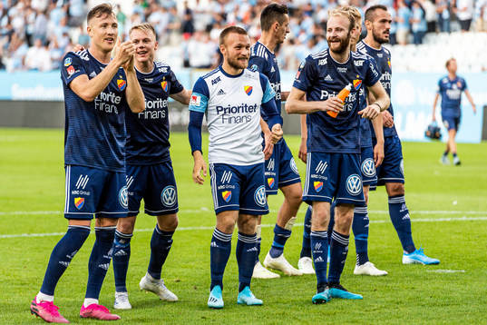 Djurgårdens spelare jublar