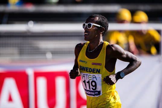 Mustafa Mohamed of Sweden men's 10000m