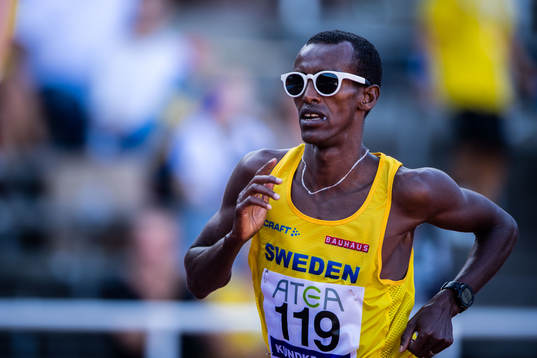 Mustafa Mohamed of Sweden men's 10000m