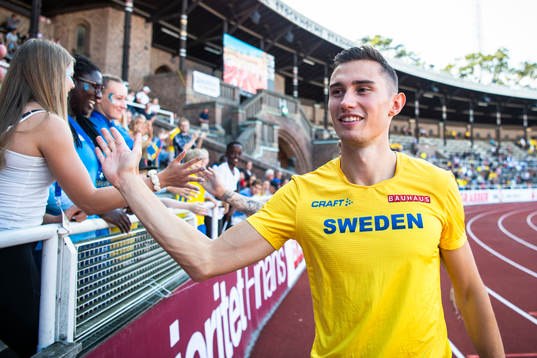 Thobias Montler of Sweden celebrates