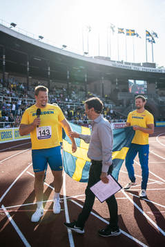 Daniel Ståhl of Sweden celebrates