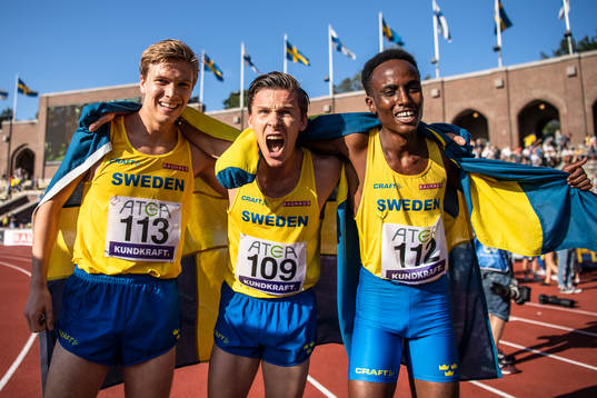 Andreas Almgren of Sweden (m) celebrates with Emil