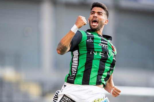 Bläddra bland fler bilder av Fotboll, Superettan, GAIS - Brommapojkarna