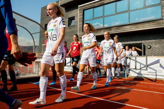 Ina Gausdal and Synne Skinnes Hansen of LSK Kvinner