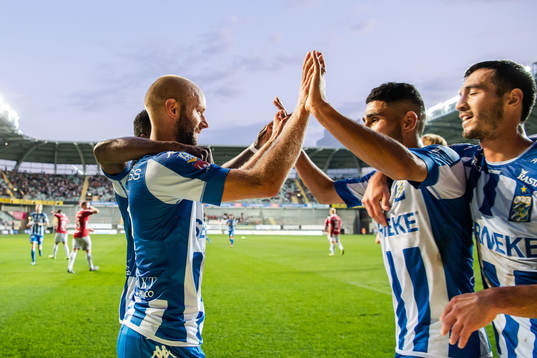 IFK Göteborgs Robin Söder jublar med lagkamrater