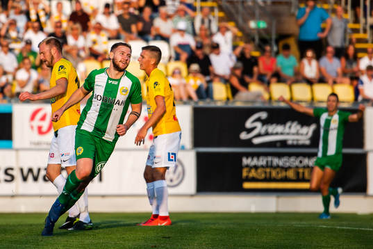 Hammarbys Darijan Bojanic jublar