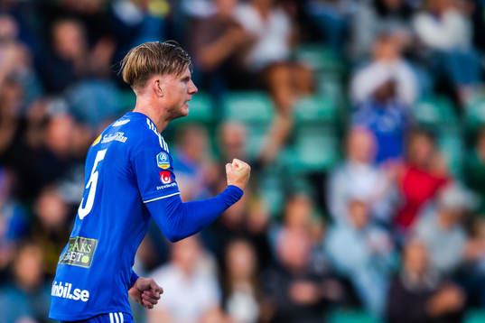 Sundsvalls Eric Björkander jublar
