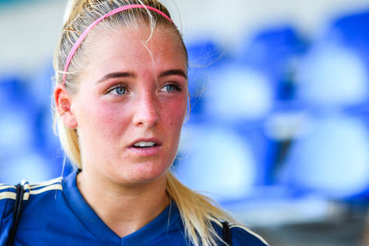 Ronja Aronsson of the Swedish national women football team