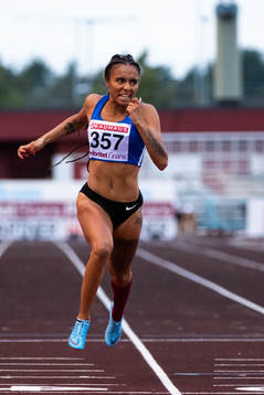 Irene Ekelund, Spårvägens FK deltar i 100 meter