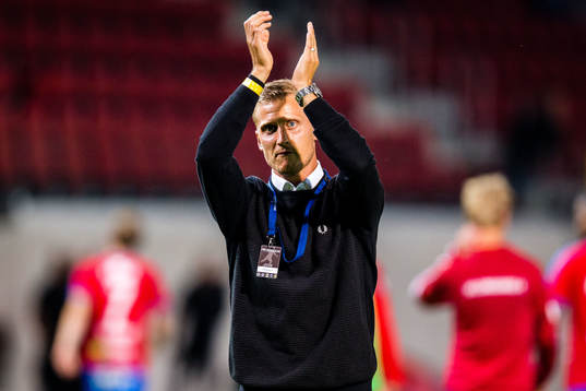 Helsingborgs Pär Hansson tackar publiken