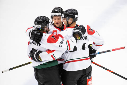 Theodor Lennström of Frölunda celebrates scoring 1-0 with