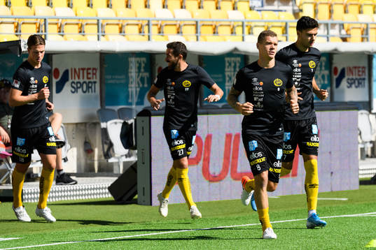 Elfsborgs Samuel Holmén och Deniz Hümmet