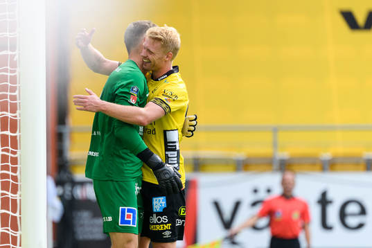 Elfsborgs Sivert Heltne Nilsen kramar om Sirius målvakt