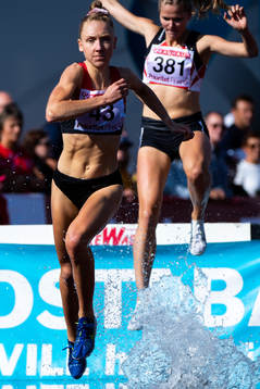 Tova Eurén, Göteborgs KIK deltar i 3000 meter hinder