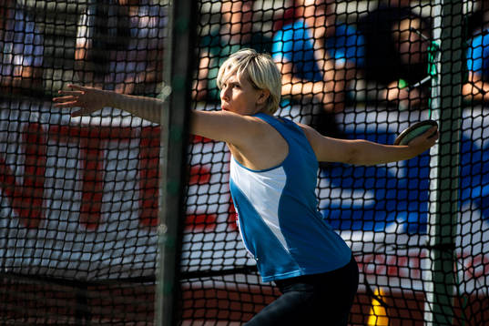 Heidi Schmidt, Spårvägens FK deltar i diskus
