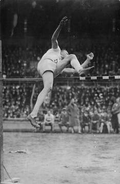 Bo Ekelund segrare i höjdhopp. 31 augusti 1919