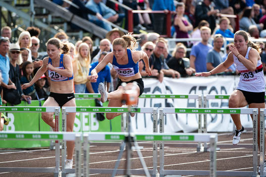 Amanda Holmberg, Lidköpings IS, Emma Tuvesson,