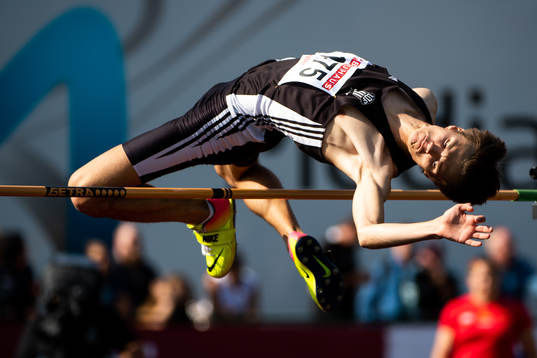 Oliver Ericsson, Upsala IF deltar i höjdhopp