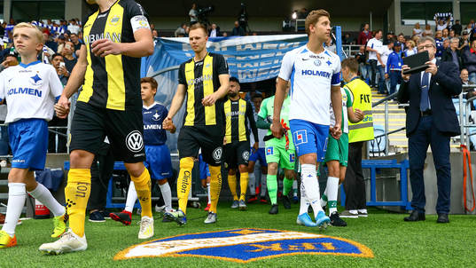 IFK Norrköpings Alexander Fransson tågar in