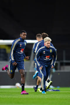 Alexander Isak and Emil Forsberg of the Swedish national