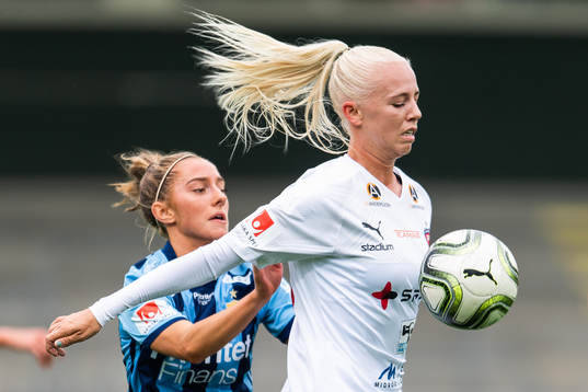 Bläddra bland fler bilder av Fotboll, Damallsvenskan, Rosengård - Djurgården