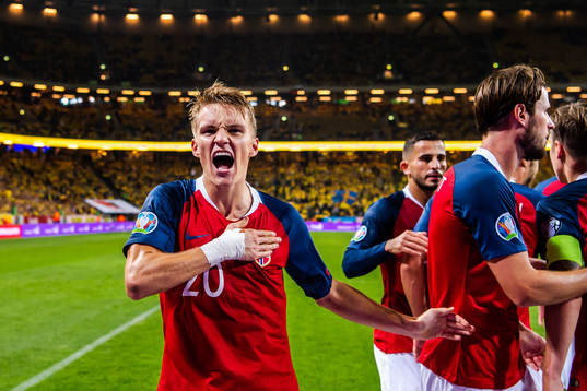 Martin Ødegaard celebrates