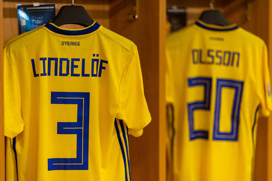 Jerseys of Victor Nilsson Lindelöf and Kristoffer Olsson