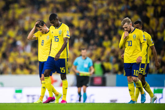 Albin Ekdal, Alexander Isak and Emil Forsberg of Sweden