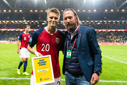 Martin Ødegaard of Norway is awarded "Most Valuable