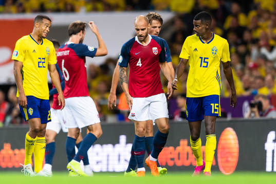 Robin Quaison and Alexander Isak of Sweden