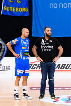 Skövdes Kristian Svensson och Redbergslids tränare Jasmin
