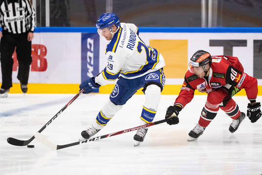 Leksands David Rundqvist och Malmö Redhawks Jesper Jensen