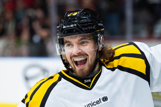 Bläddra bland fler bilder av Ishockey, SHL, Frölunda - Brynäs