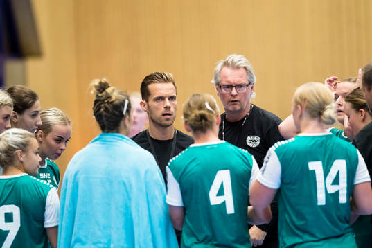 Skurus assisterande tränare Calle Tagesson och tränare