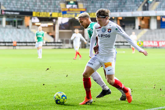 Brages Seth Kanteh Hellberg och Örgrytes Filip Almström