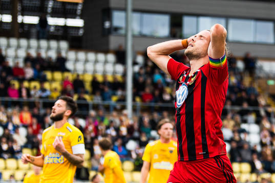 Östersunds Tom Pettersson deppar