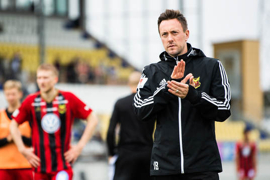 Östersunds tränare tackar publiken