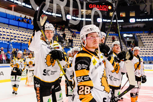Skellefteås Jacob Andersson jublar