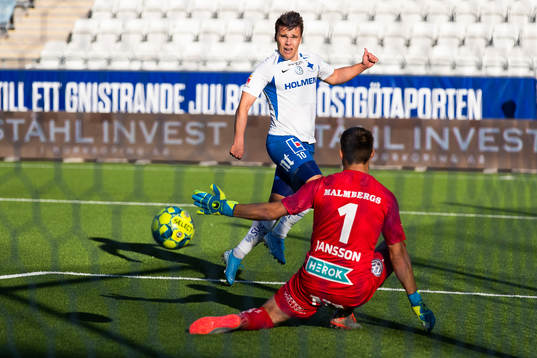 IFK Norrköpings Simon Skrabb gör 1-0 bakom Örebros