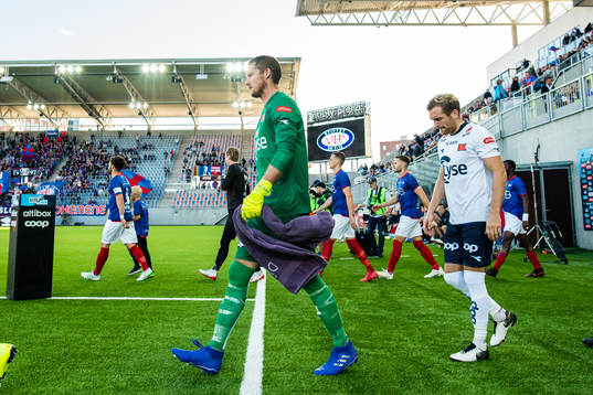 Iven Austbø and Kristoffer Lie Løkberg of Viking