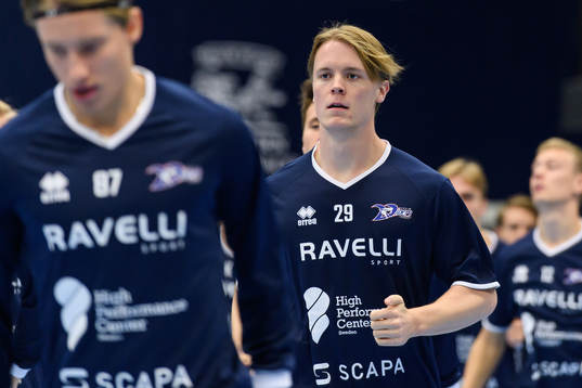 Växjös Marcus Jonsson före innebandymatchen i SSL mellan