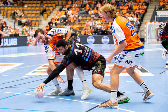 HK Malmös Kassem Awad i kamp om boölöen mot