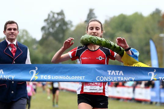 Vinnaren i klassen Kvinnor 15 km Anastasia Denisova