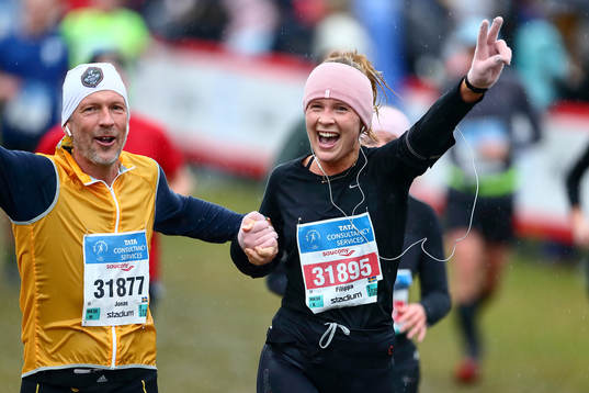 Lycklig motionslöpare i MK 30 km