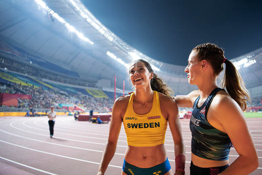 Angelica Bengtsson of Sweden and Ninon Guillon-Romarin of