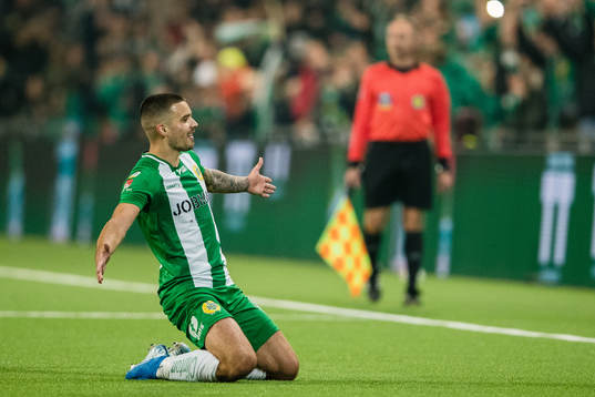 Hammarbys Vladimir Rodic jublar